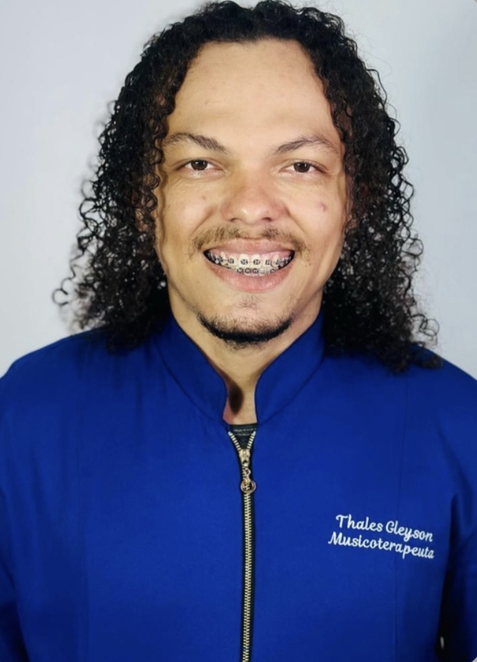 Thales Gleyson Launé Costa Penha
